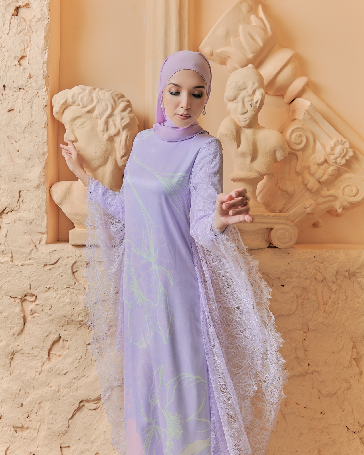 NEERA ABAYA - PURPLE LILAC